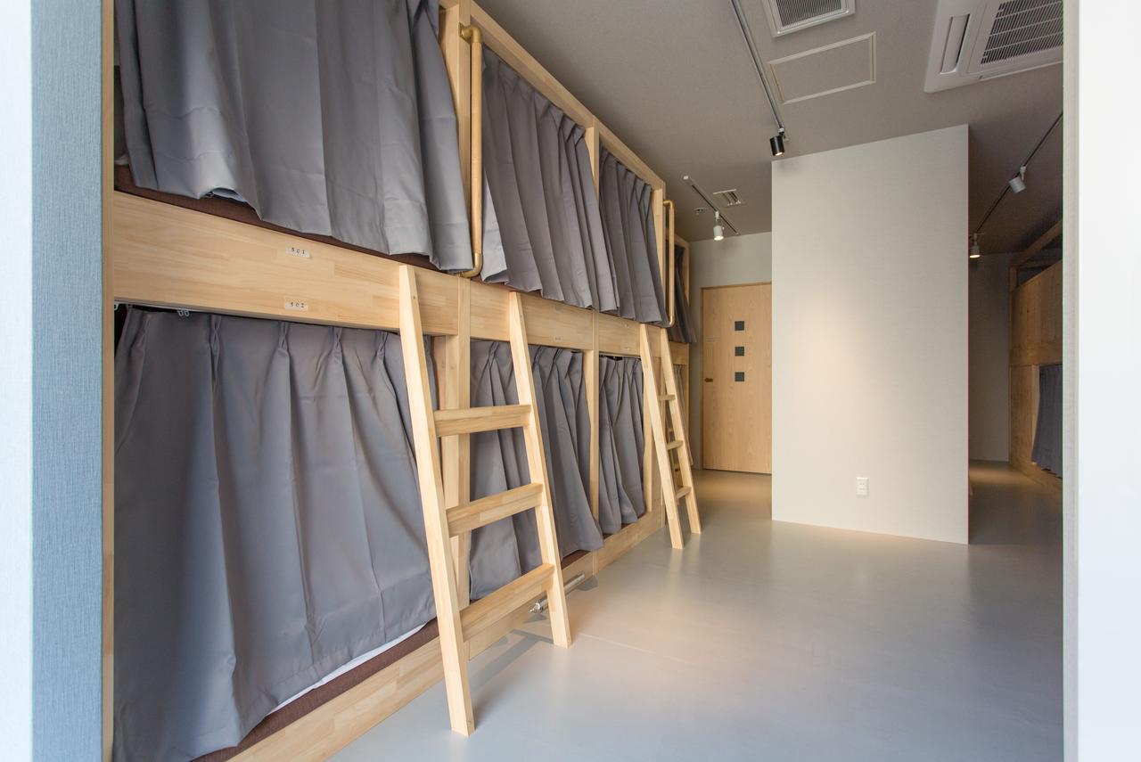 Bed Stock Hostel Fukuoka  Zewnętrze zdjęcie